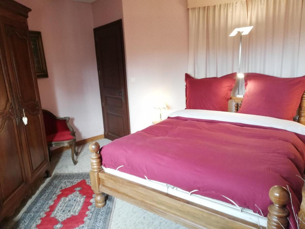 Le Fuchier Bed and Breakfast Saint-Martin-de-Fressengeas Εξωτερικό φωτογραφία